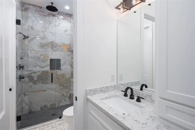 Photo of 1805 Sunset Pointe