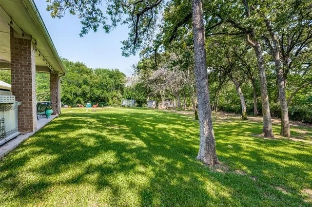 Photo of 4401 Oak Shores Circle
