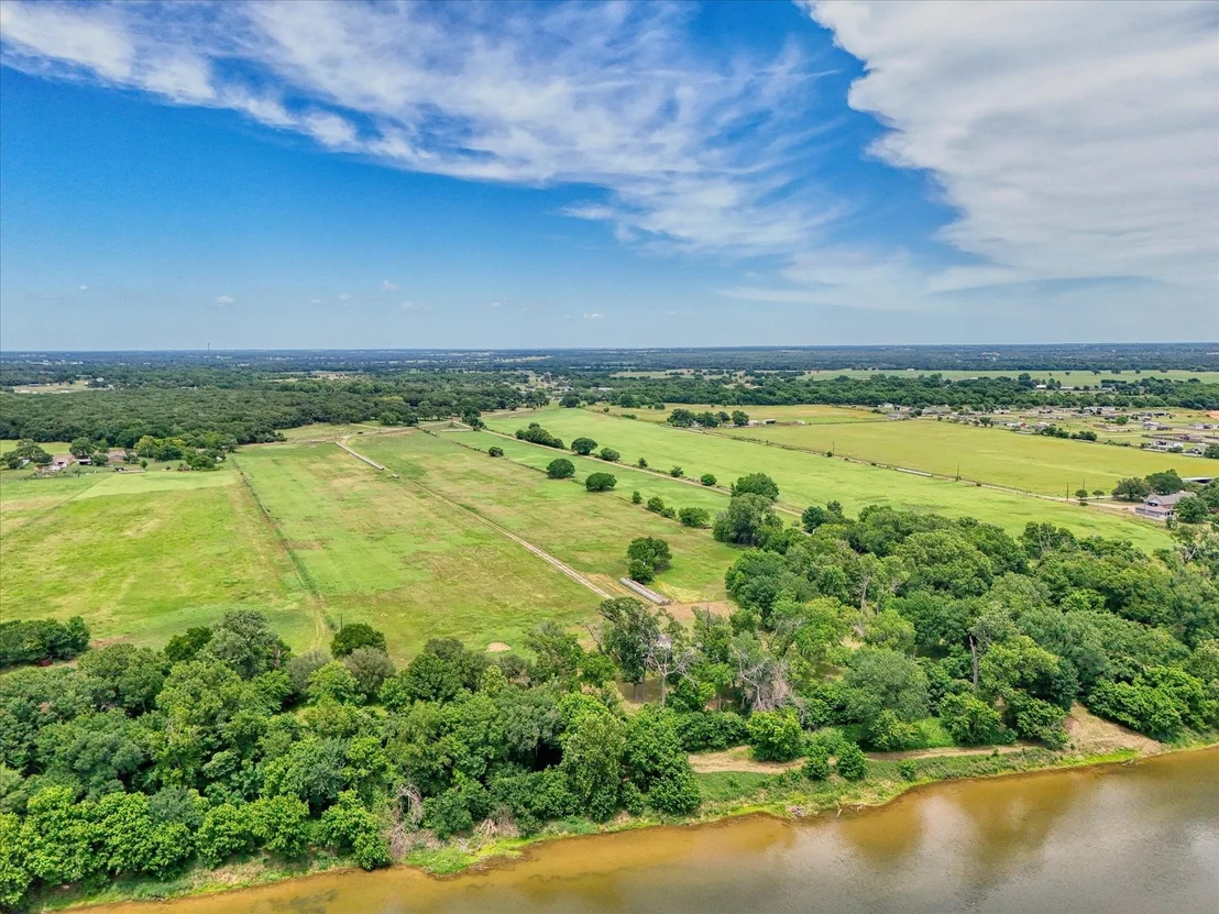 Photo of 505 River Road