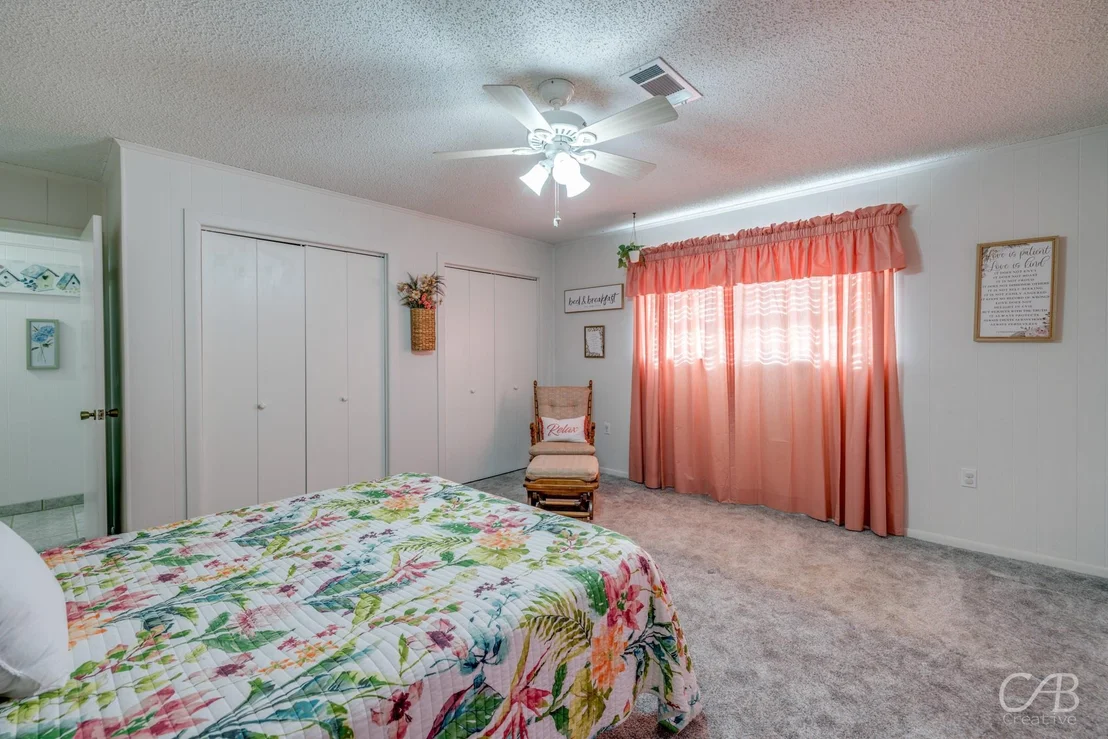 Photo of 155 Lakeview Drive