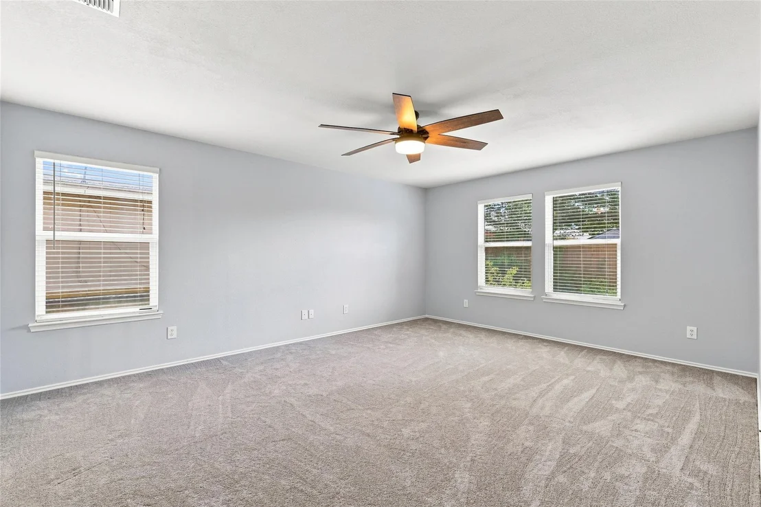 Photo of 2425 Glenhaven Drive