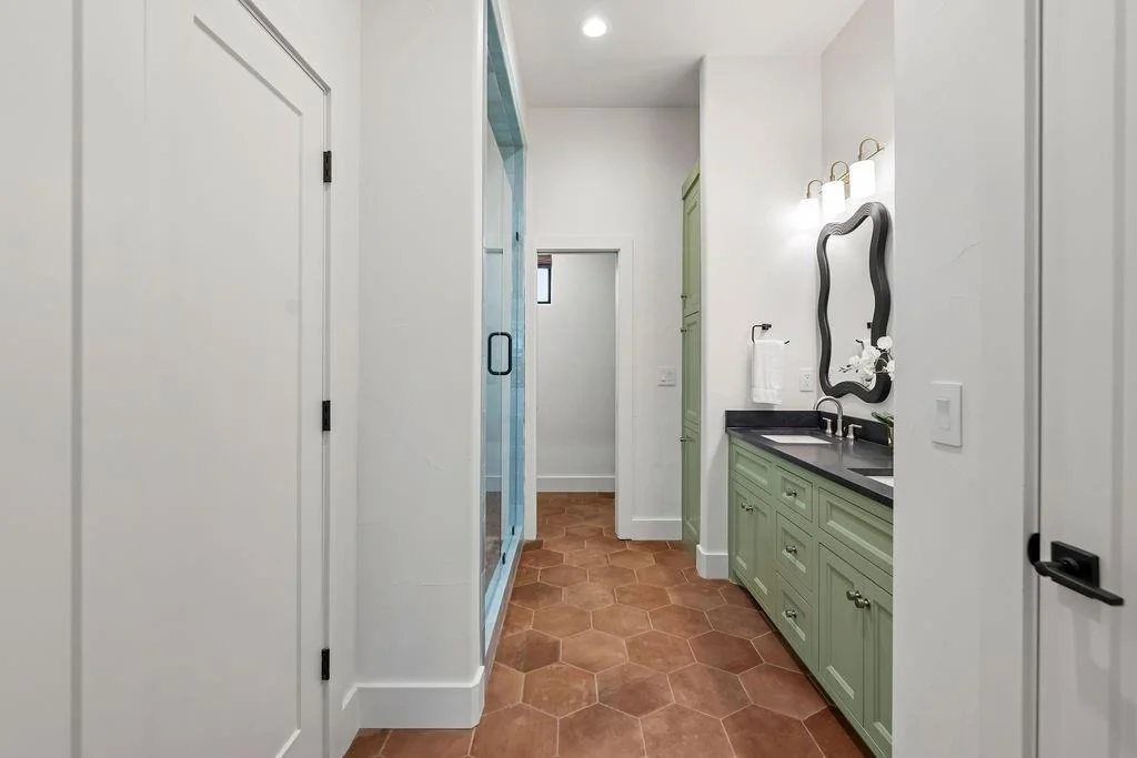 Photo of 375 Emma Jean Trail