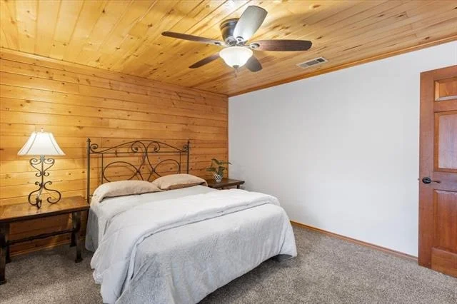 Photo of 1603 Pineview Lane