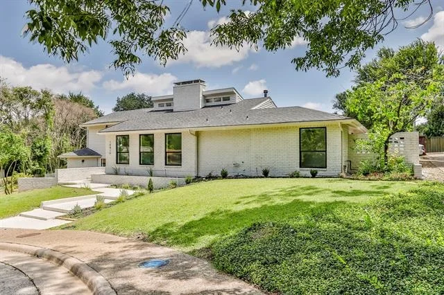 Photo of 10810 Dove Brook Circle