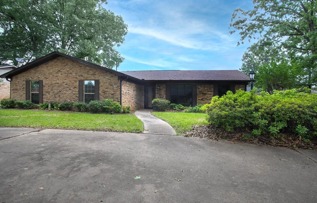 Photo of 610 Rockwall Drive
