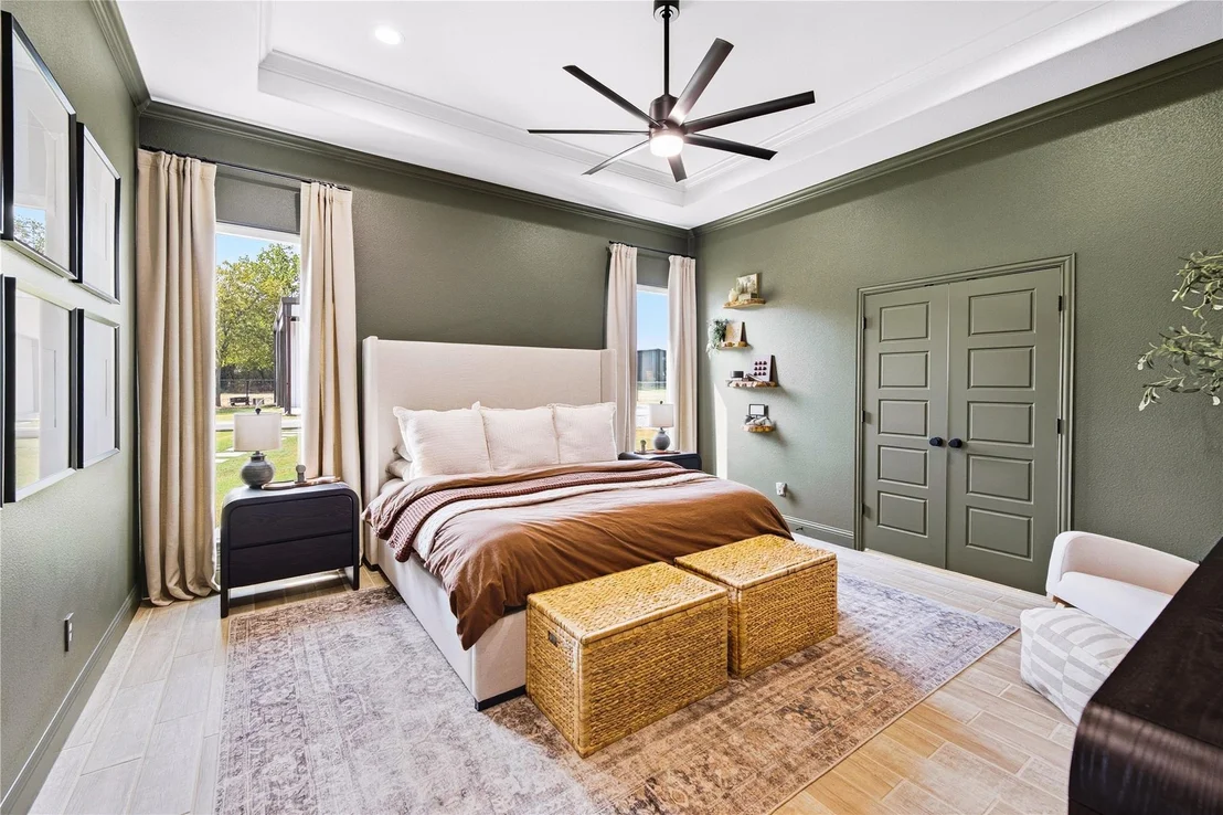 Photo of 1135 Paradise Parkway