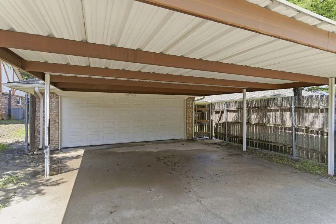 Photo of 3104 Pinehurst Drive