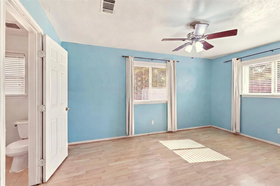 Photo of 4207 Rainier Street