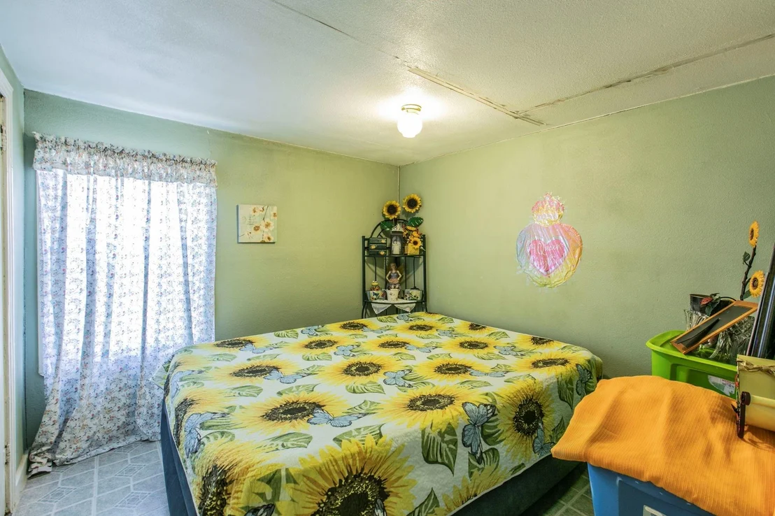Photo of 2101 Pine Avenue