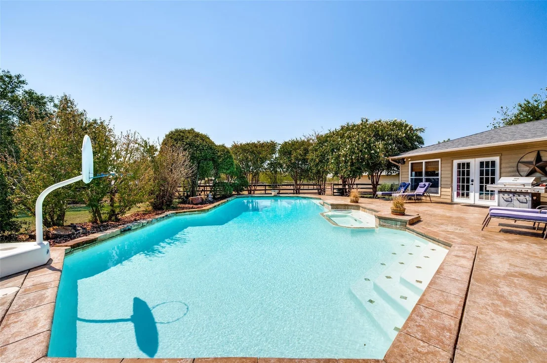 Photo of 6949 Freda Lane