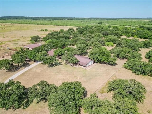 Photo of 3637 Highway 281 N