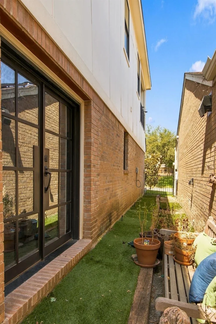 Photo of 46 Crown Place