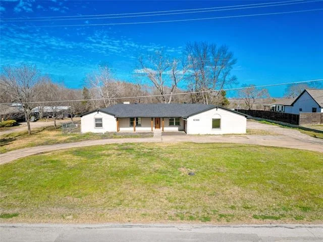 Photo of 6300 Lumley Road