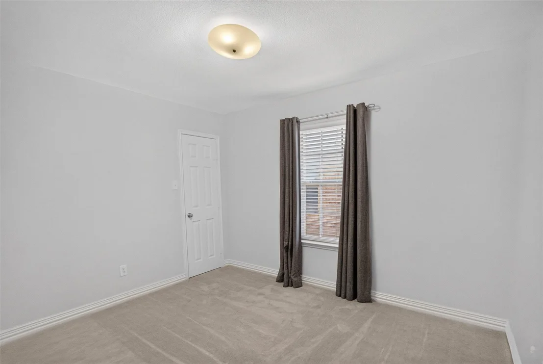 Photo of 9612 Linton Drive