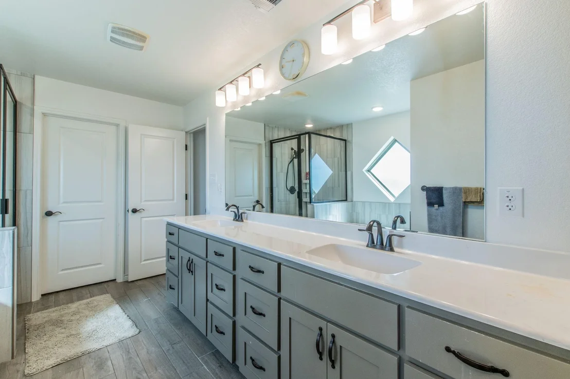 Photo of 2410 SANDPIPER Drive