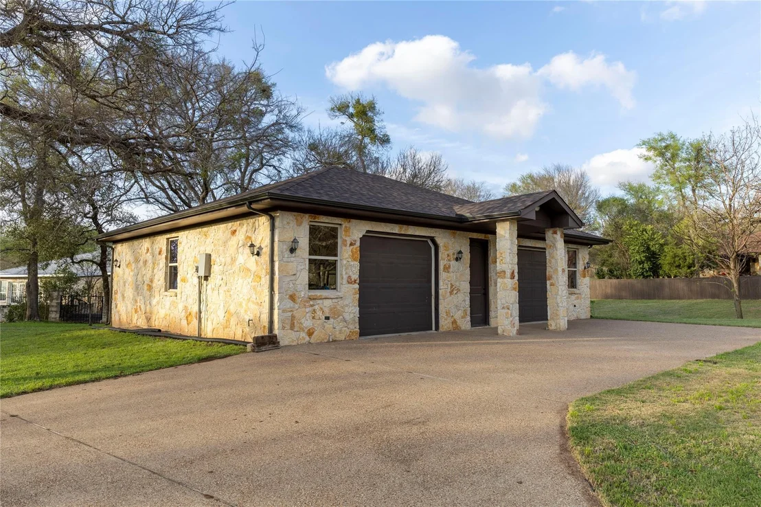 Photo of 139 Saddlewood