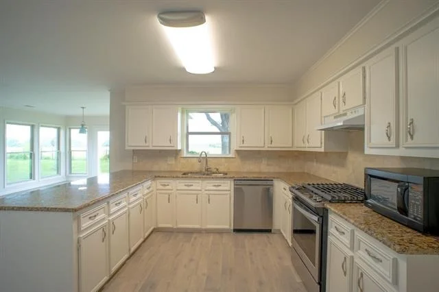 Photo of 812 Crestline Drive