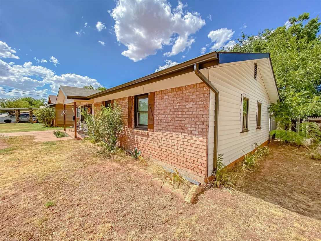Photo of 3160 Sherry LN