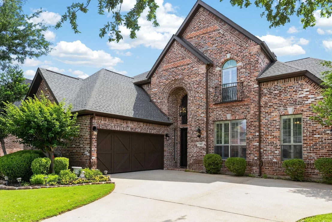 Photo of 112 Georgian Drive