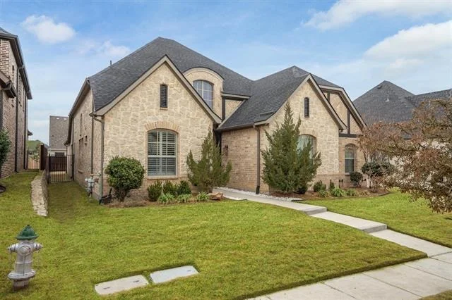 Photo of 329 Nora Lane