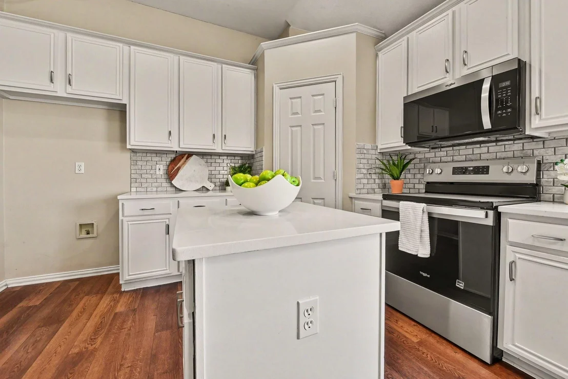Photo of 401 Stonebridge Circle