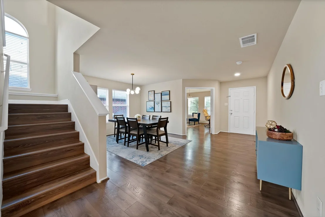 Photo of 3201 Hoover Drive