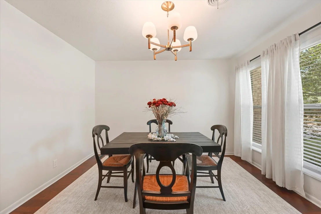 Photo of 617 Mimosa Drive