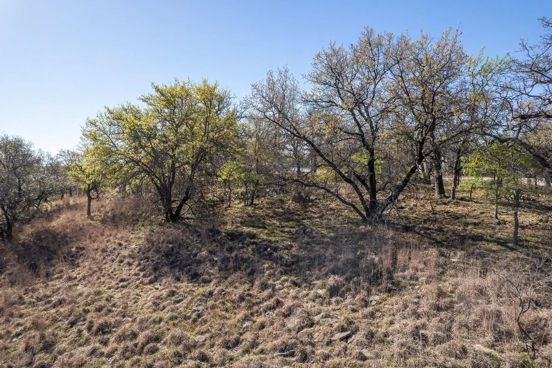 Photo of TBD Lot 1038 Oak Point Drive