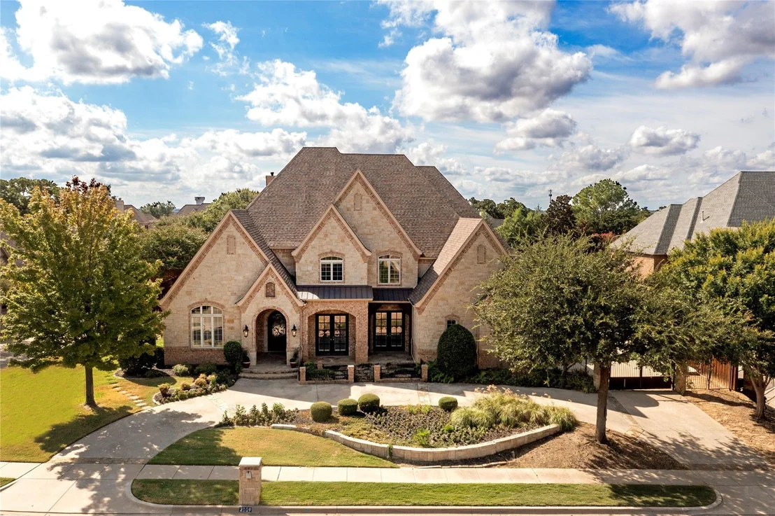 Photo of 2109 Miracle Point Drive
