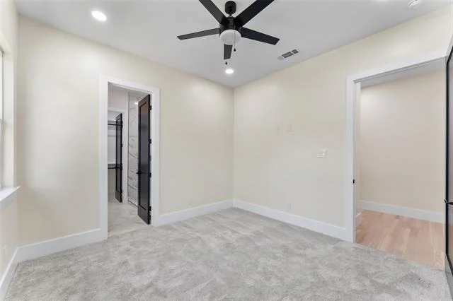 Photo of 4717 Linnet Lane