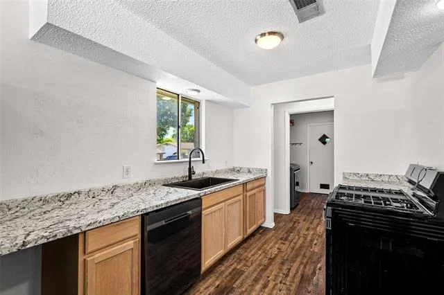Photo of 629 Bur Oak Drive