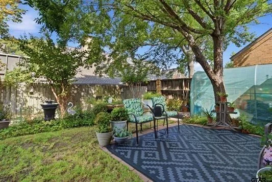 Photo of 804 Festoon Court