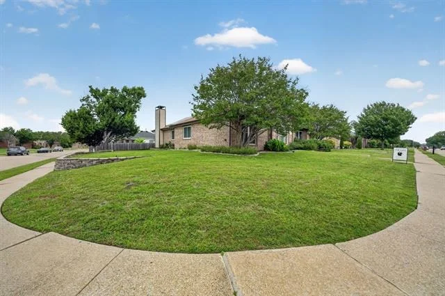Photo of 2505 Ash Creek