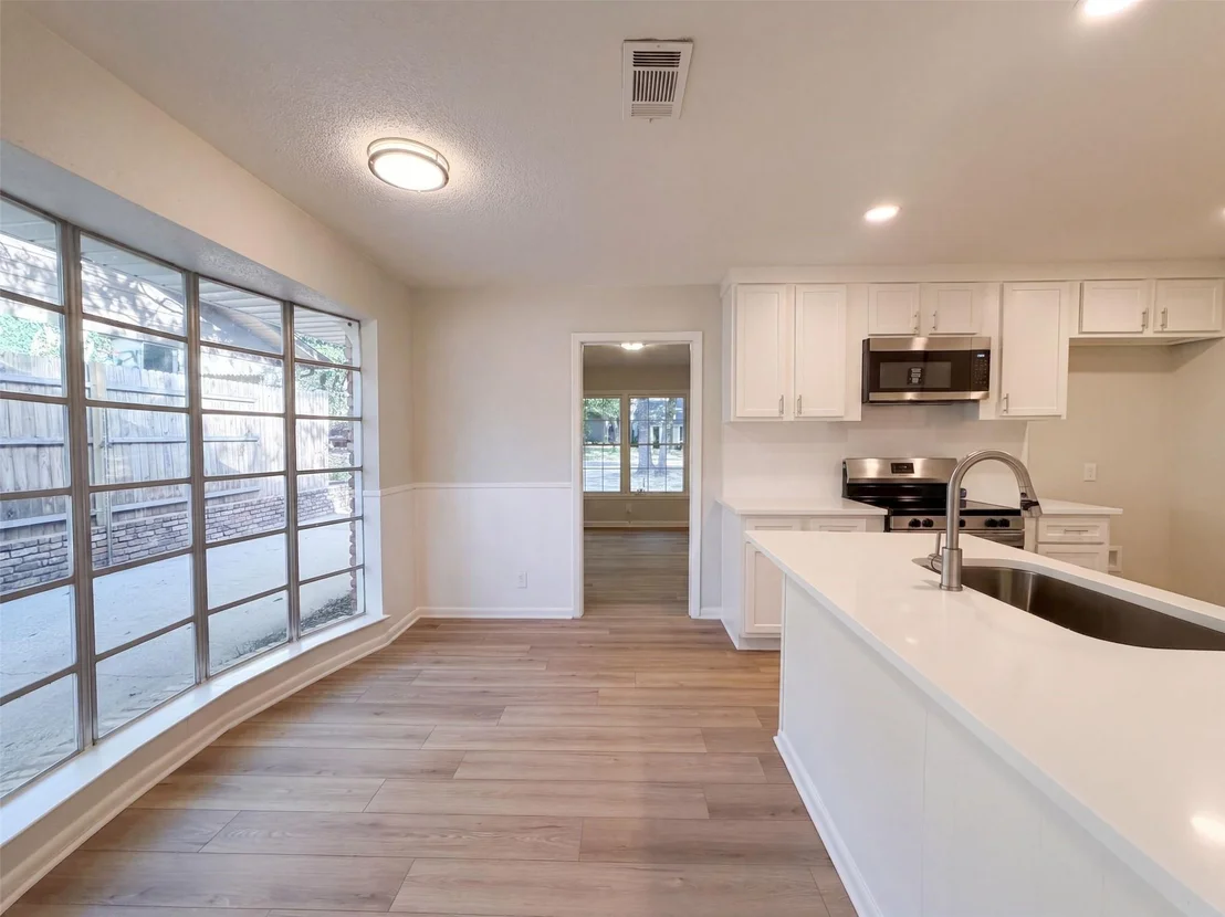 Photo of 813 Wheelwood Drive