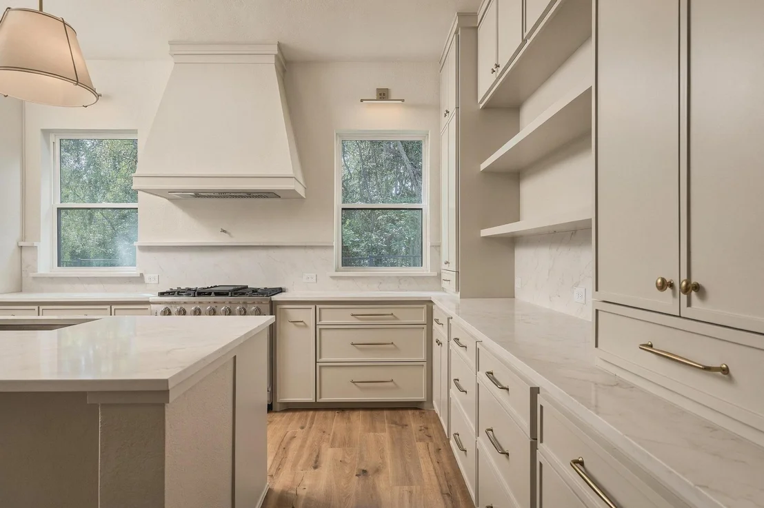 Photo of 2510 Creekbend Circle