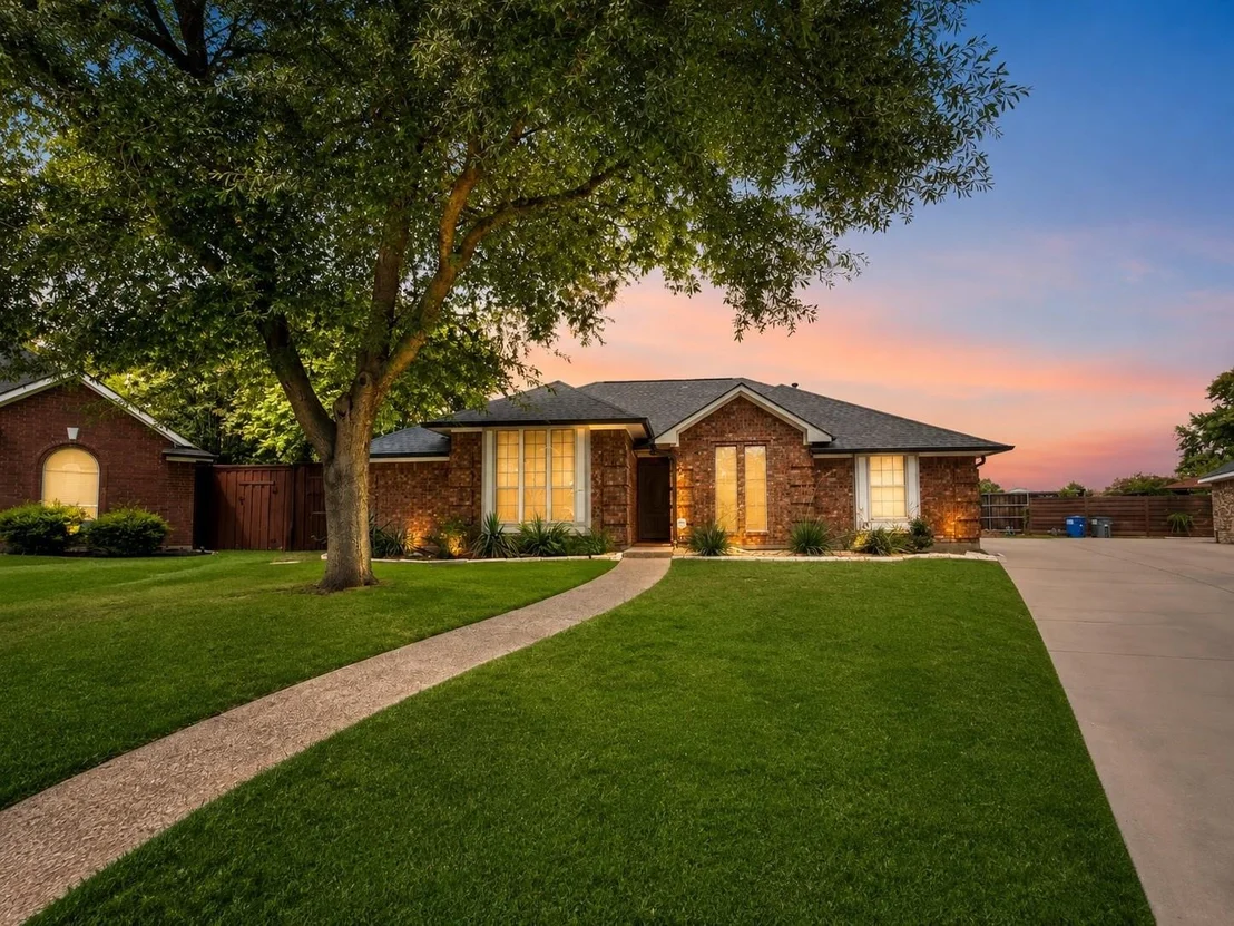 Photo of 1015 Sandy Creek Drive