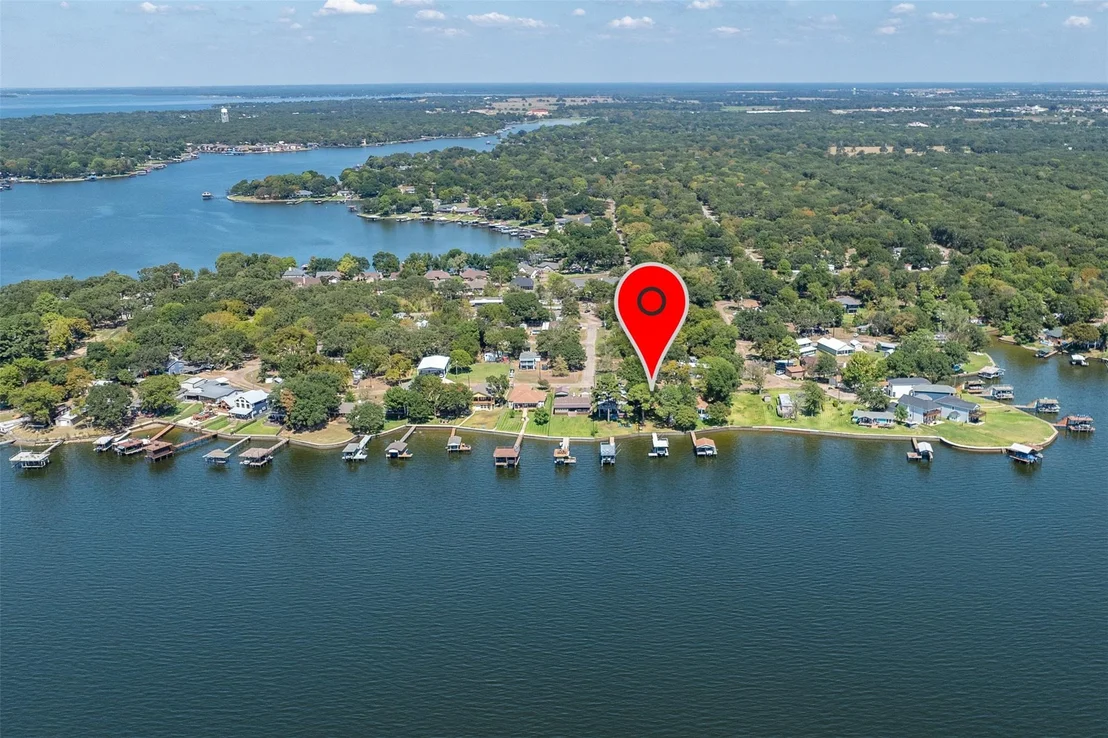 Photo of 107 Briarwood Drive