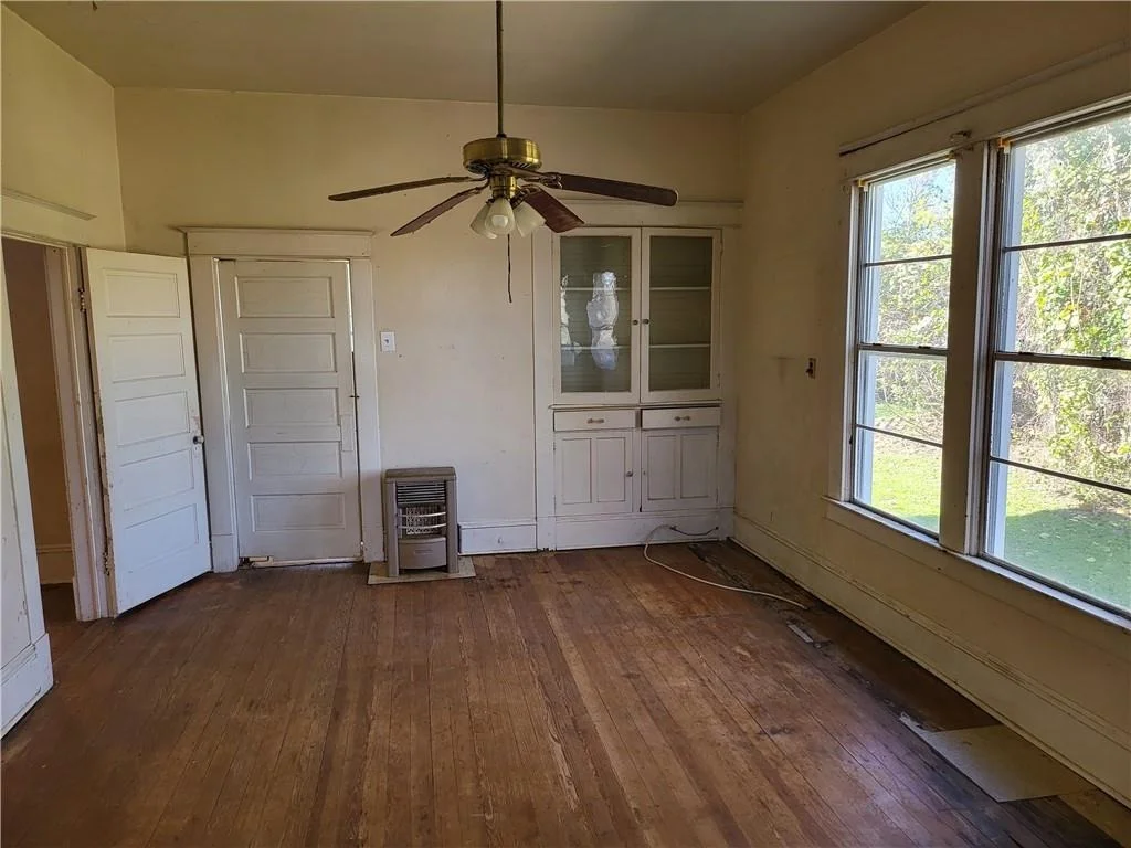 Photo of 426 N Houston Street