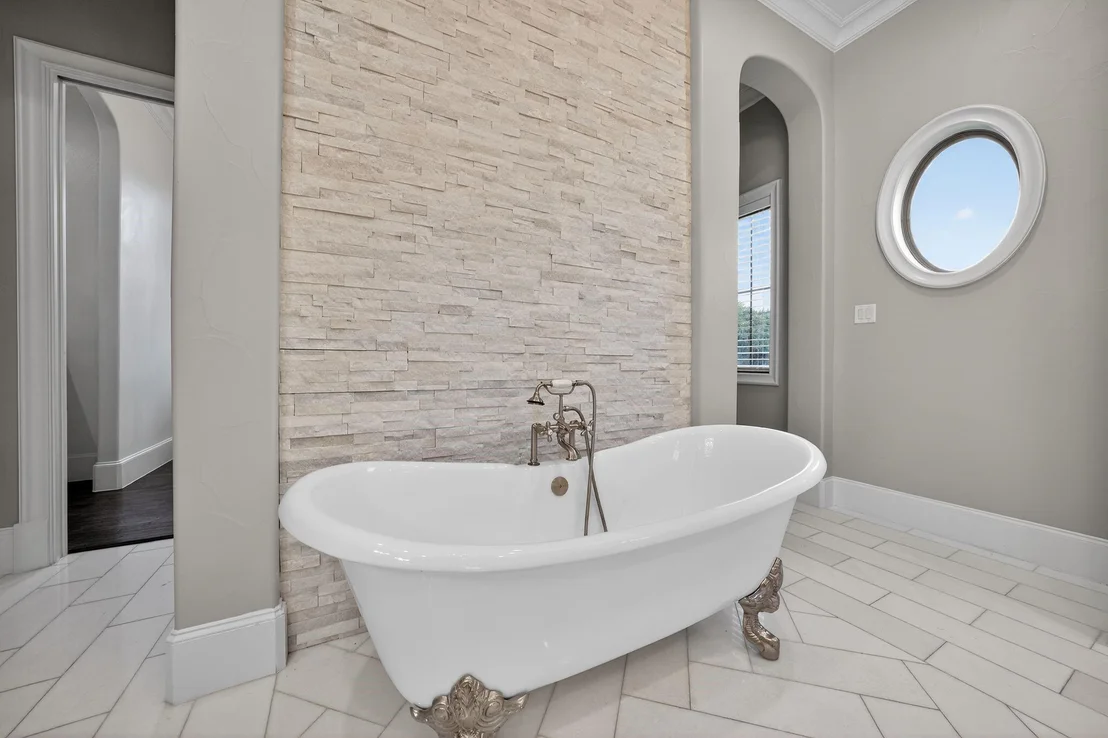 Photo of 230 Oak Tree Drive