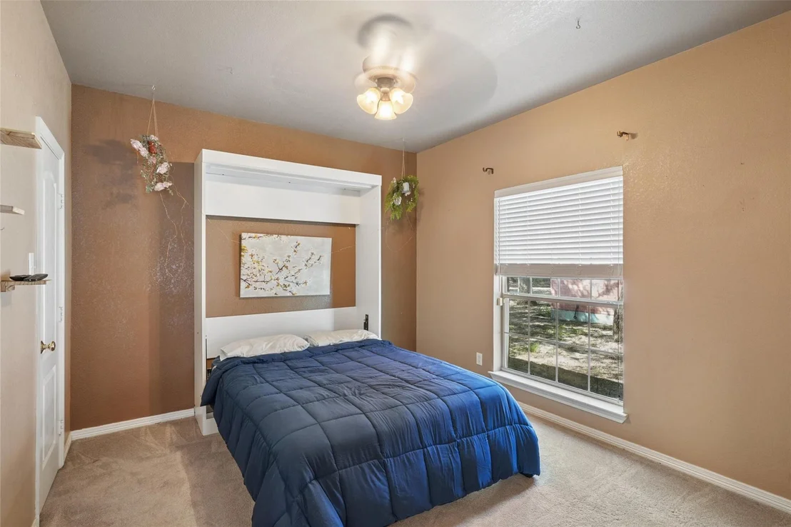 Photo of 43192 Fringewood Drive