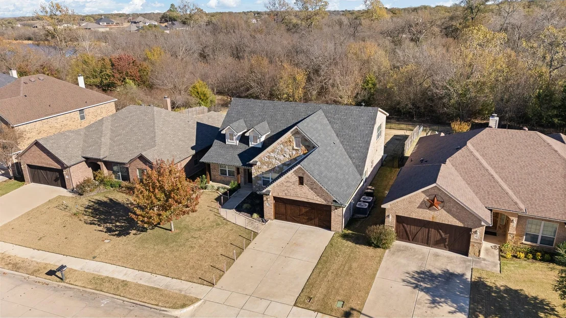 Photo of 3137 Shoreline Drive