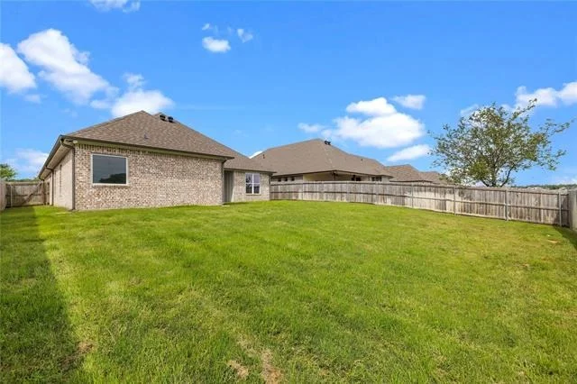 Photo of 118 Sides Boulevard