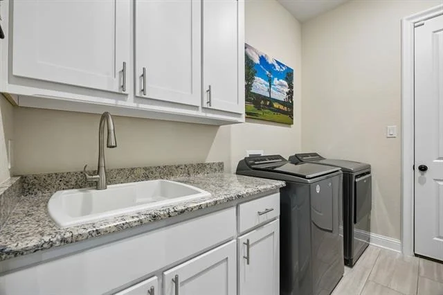 Photo of 14201 Overlook Park Drive