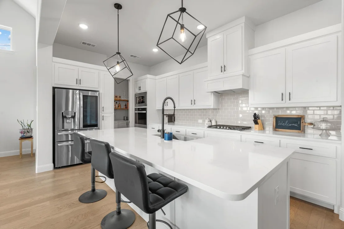 Photo of 4733 Valley Peak
