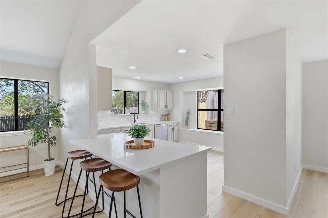 Photo of 3405 Mill Ridge