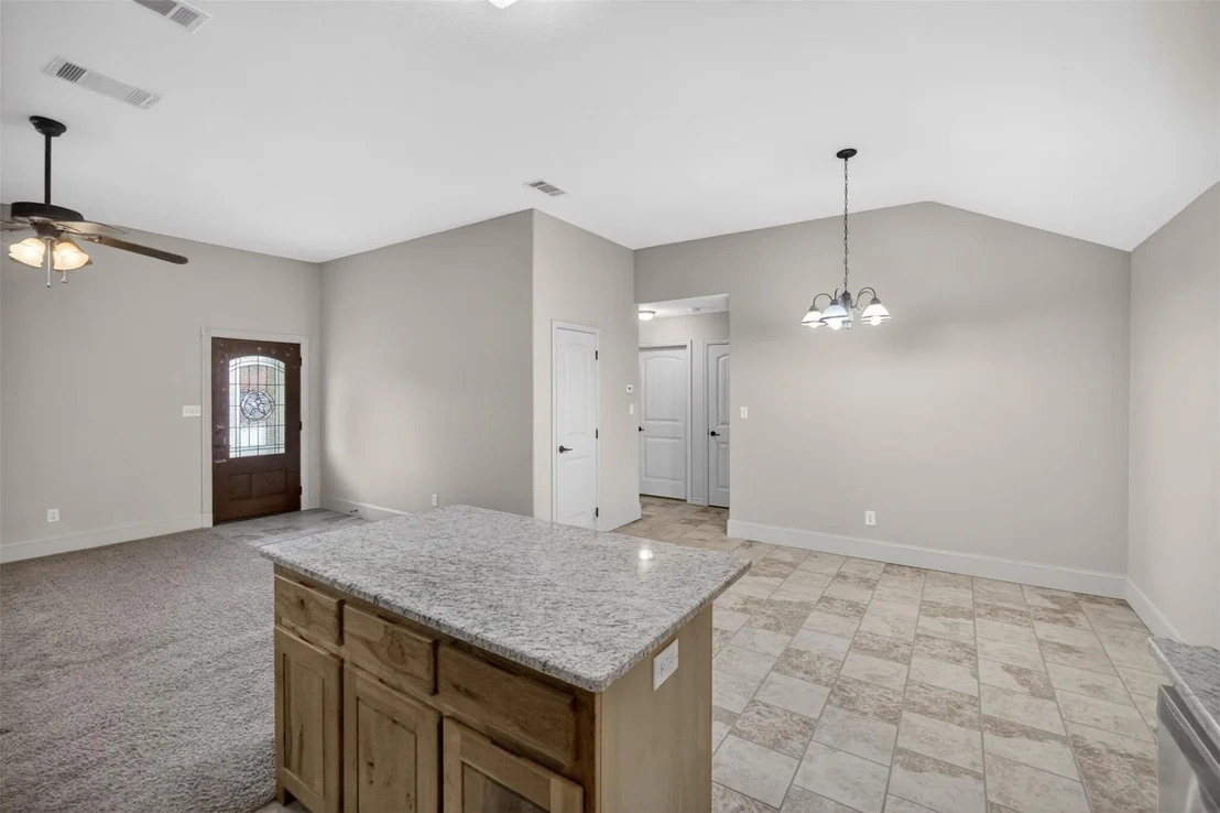 Photo of 505 E 5th Street