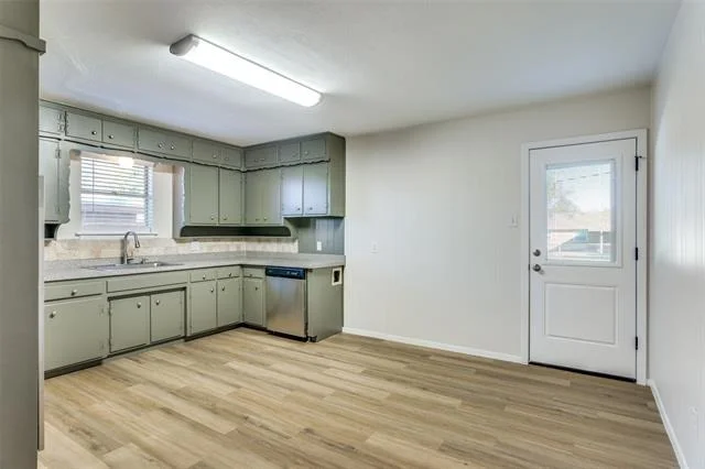 Photo of 8552 Gibbs Drive