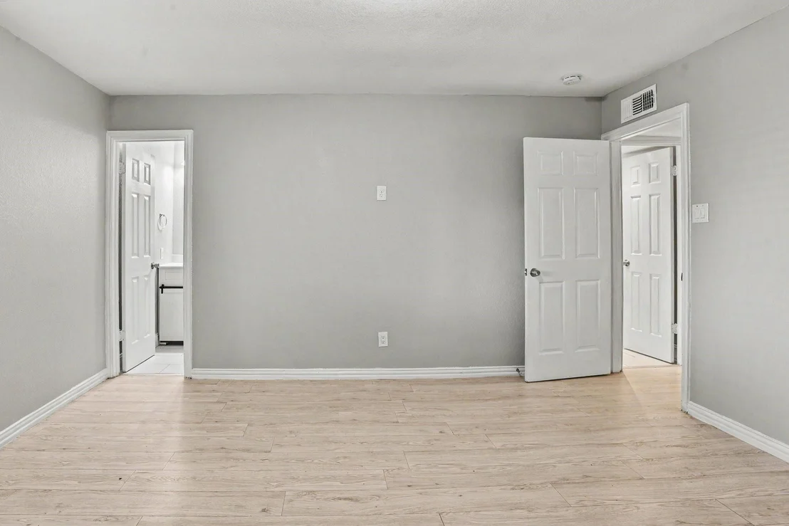 Photo of 224 Rockcrest Drive