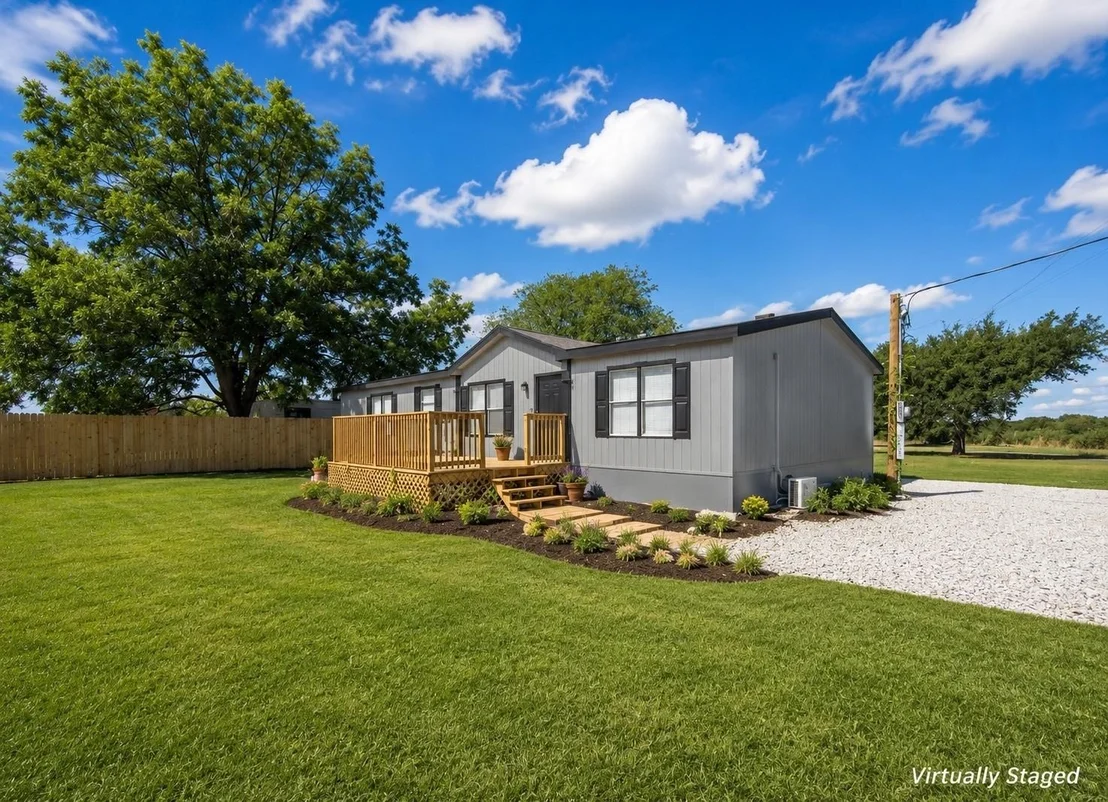 Photo of 18327 Gholson Road