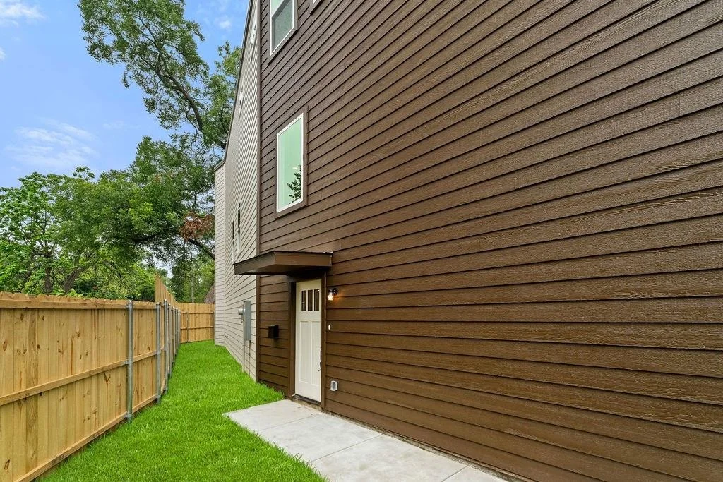 Photo of 2428 Saint Clair Drive